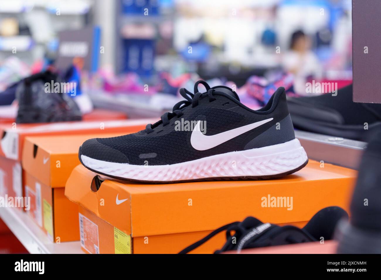 sepatu nike lifestyle