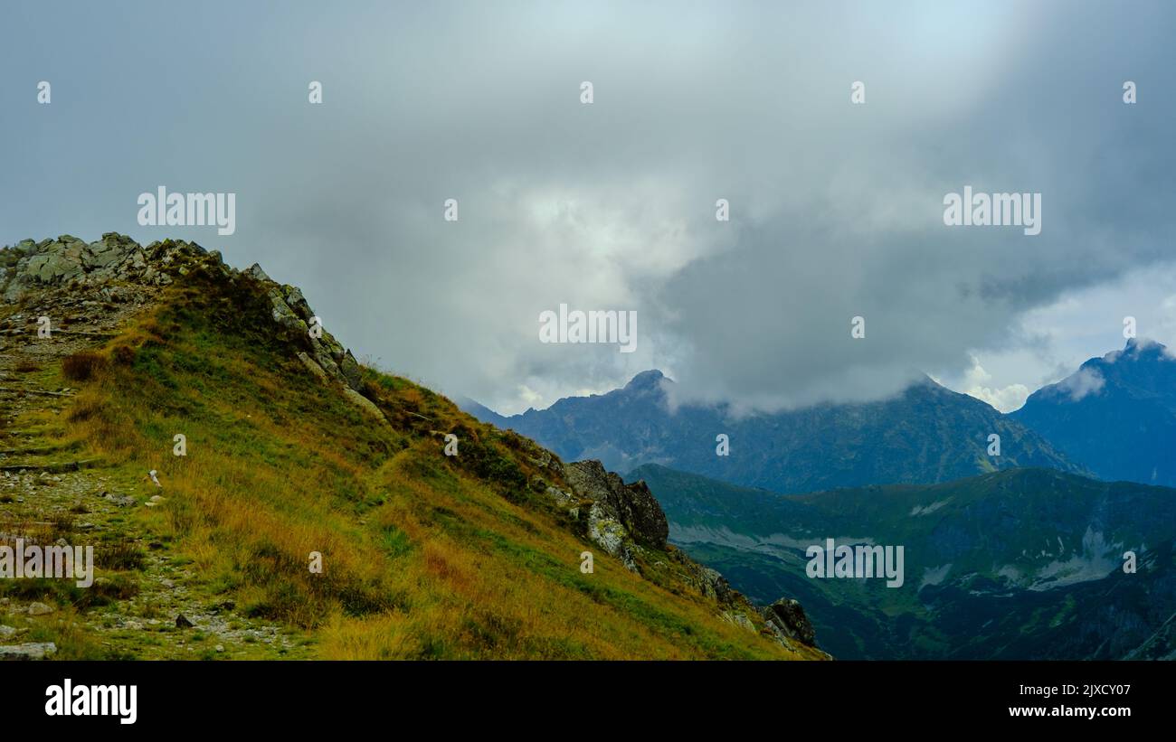 Low hanging clouds mountains hi-res stock photography and images - Alamy
