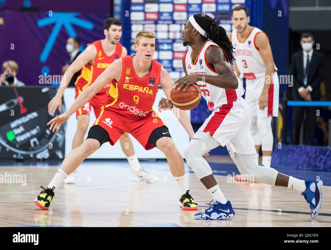 Tbilisi, Georgia, 6th September 2022. Marko Simonovic of Montenegro defending from Kendrick Dennard Perry of Montenegro during the FIBA EuroBasket 2022 group A match between Montenegro and Spain at Tbilisi Arena in Tbilisi, Georgia. September 6, 2022. Credit: Nikola Krstic/Alamy Stock Photo