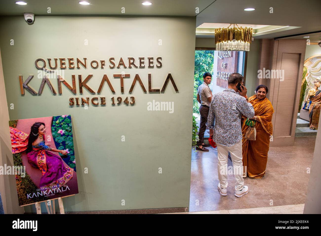 Best Designer Indian Wedding Sarees Online Shopping - Kankatala | Kankatala
