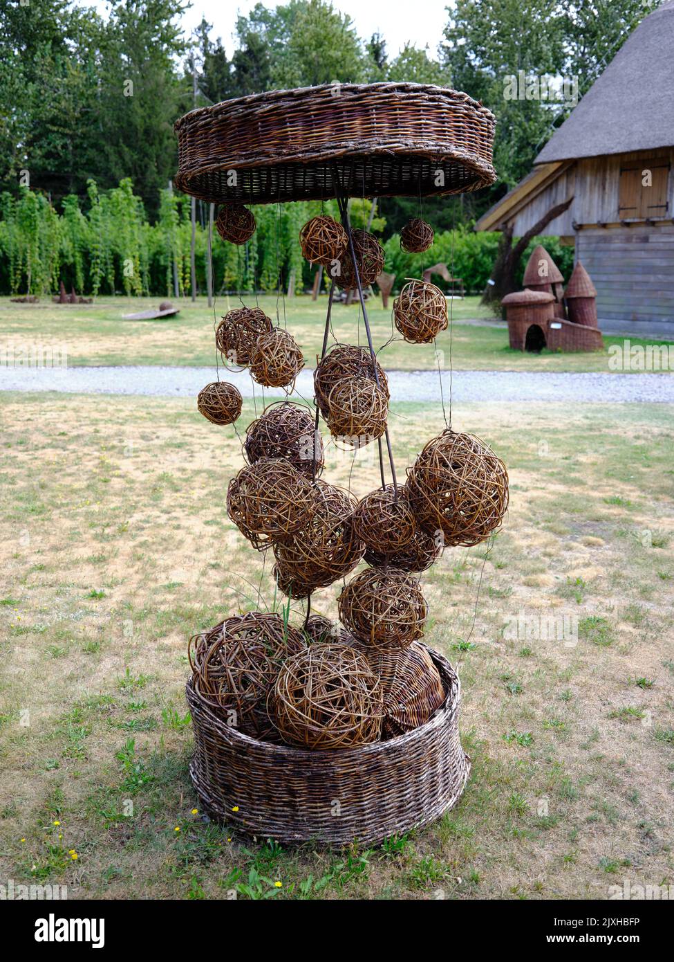 American willow braided products. Beautiful wicker products straight ...