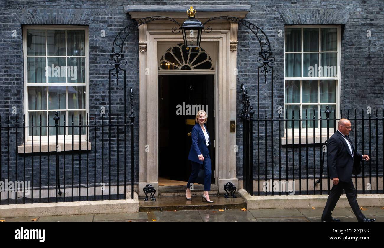 London, England, UK. 7th Sep, 2022. UK Prime Minister LIZ TRUSS is seen leaving 10Downing street ahead of Prime Minister's Question session in House of Commons. (Credit Image: © Tayfun Salci/ZUMA Press Wire) Credit: ZUMA Press, Inc./Alamy Live News Stock Photo