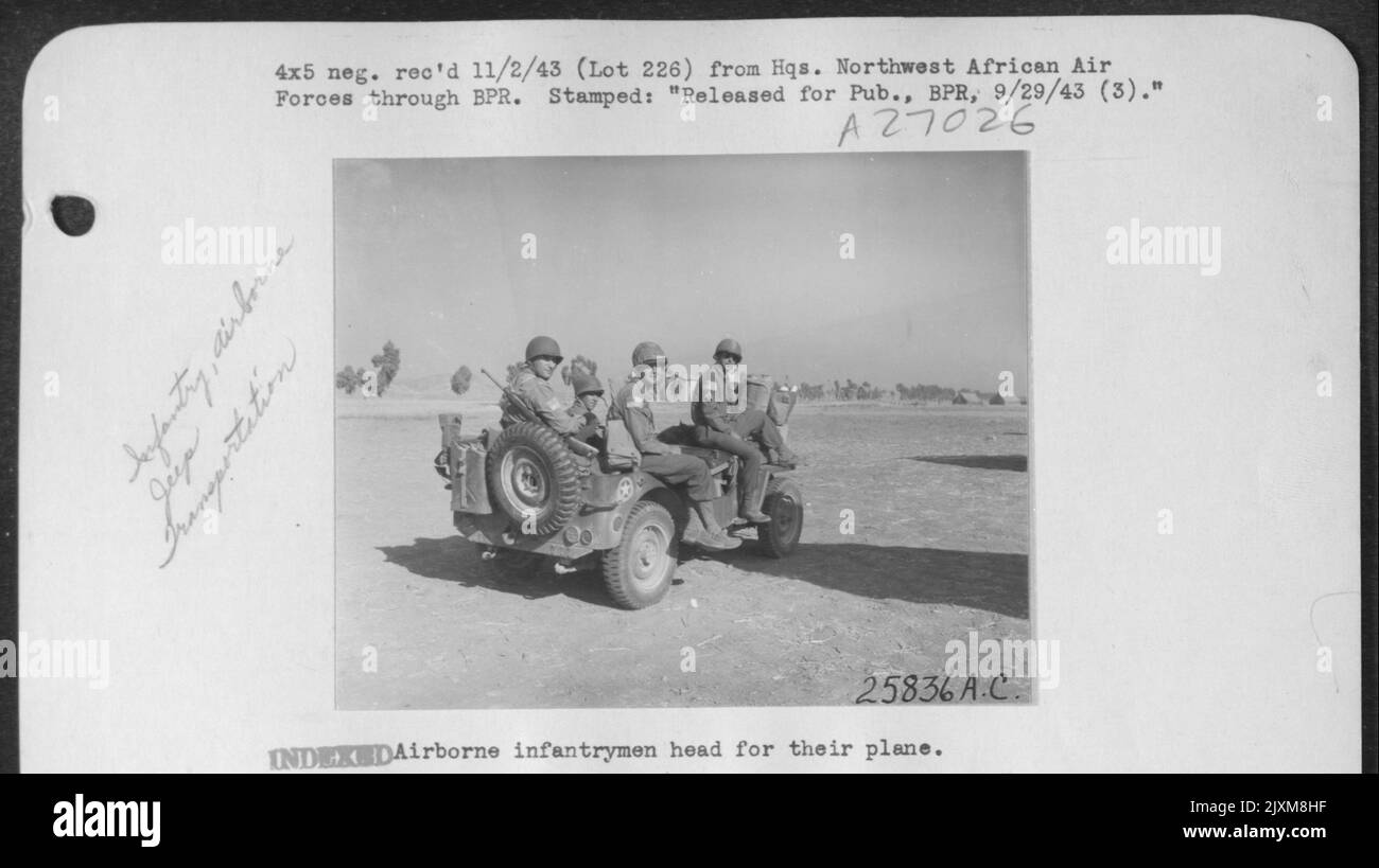 Army airborne division Black and White Stock Photos & Images - Alamy