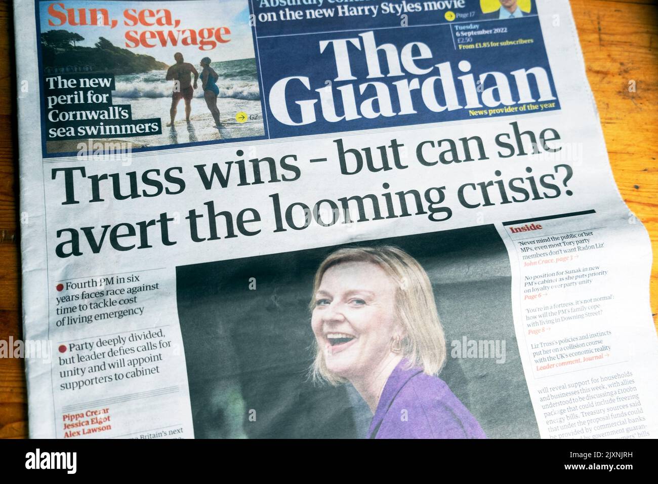 'Truss wins - but can she avert the looming crisis?' The Guardian newspaper headline front page Tory PM leadership race 6 September 2022 London UK Stock Photo
