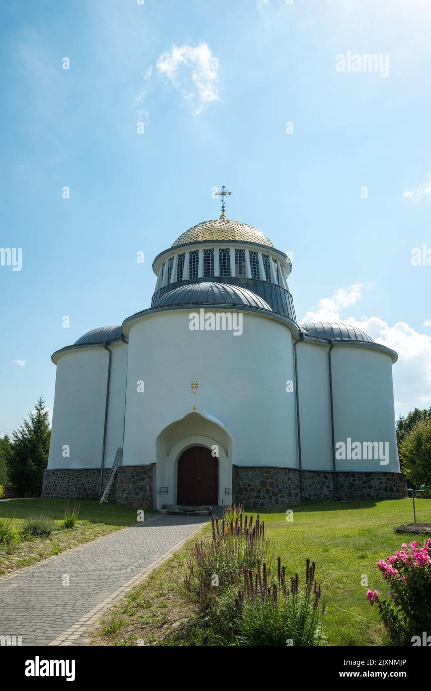The Orthodox Church of Exaltation of the Holy Cross in Jałówka, Gmina Michałowo, Białystok County, Podlaskie Voivodeship, in north-eastern Poland Stock Photo