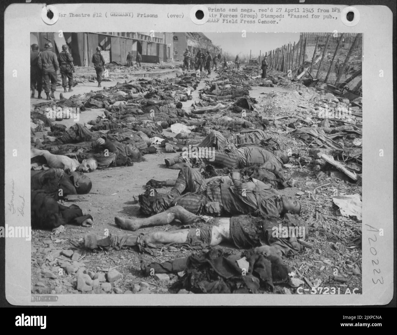A 9Th A.F. Photographer Accompanying Advance Elements Of Armor And Infantry Made This Picture At The Slave Labor Camp Near Nordhausen, Germany. Hundreds Of Workers Were Systemactically Starved To Death. Stock Photo