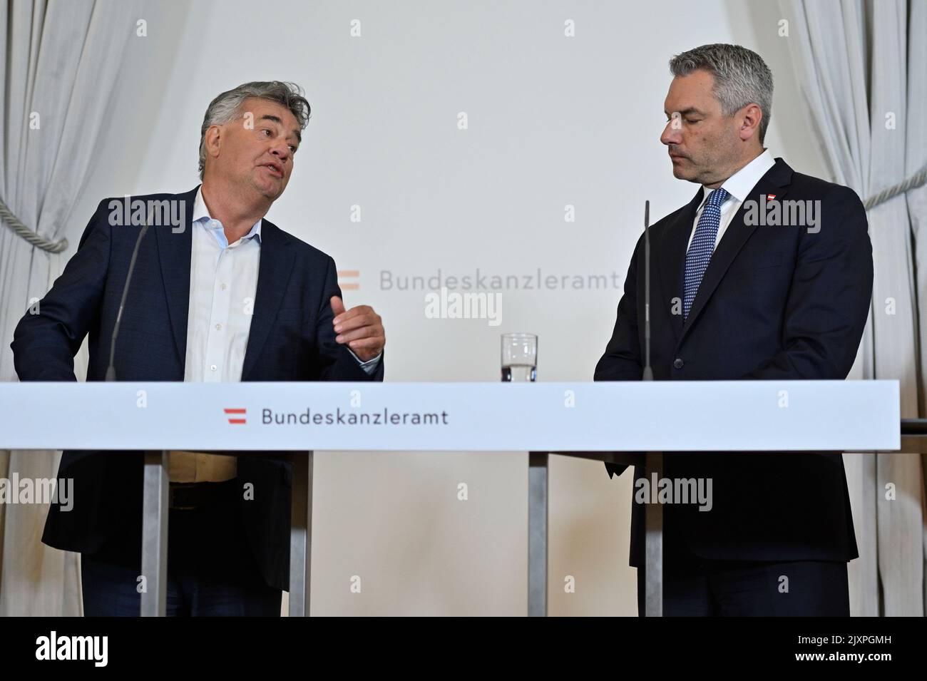 Electricity price brake hires stock photography and images Alamy