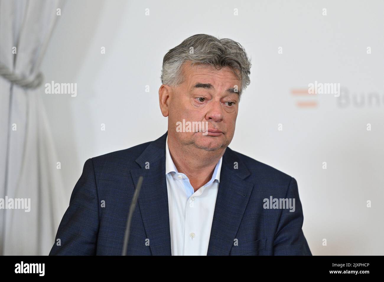 Electricity price brake hires stock photography and images Alamy