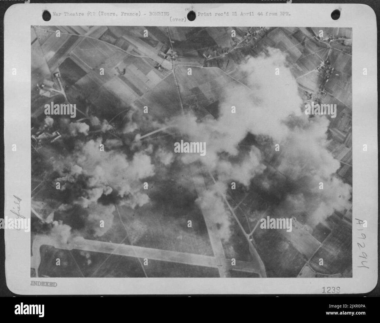 Striking At The Heart Of The German Luftwaffe, Heavy Bombers Of The 8Th