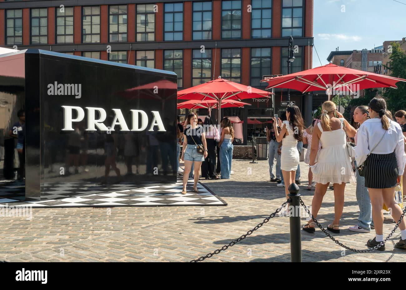 Brand activation for Prada’s Paradoxe fragrance in the Meatpacking District in New York on Saturday, August 27, 2022. (© Richard B. Levine) Stock Photo