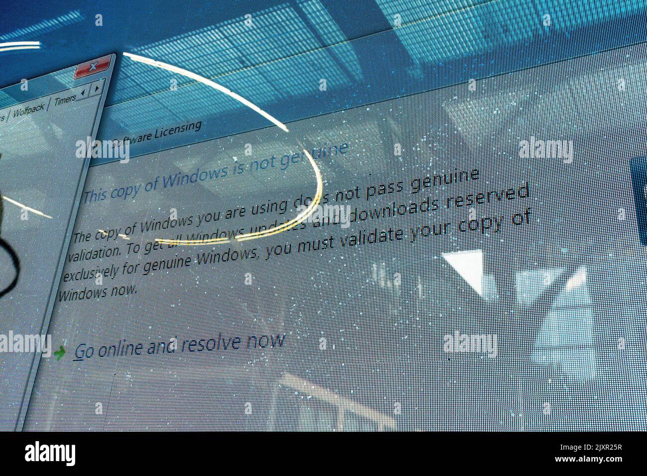 A digital display in the window of an AT&T store in New York is frozen with a warning screen that the version of Windows in use is not valid, seen on Friday, August 26, 2022. (© Richard B. Levine) Stock Photo