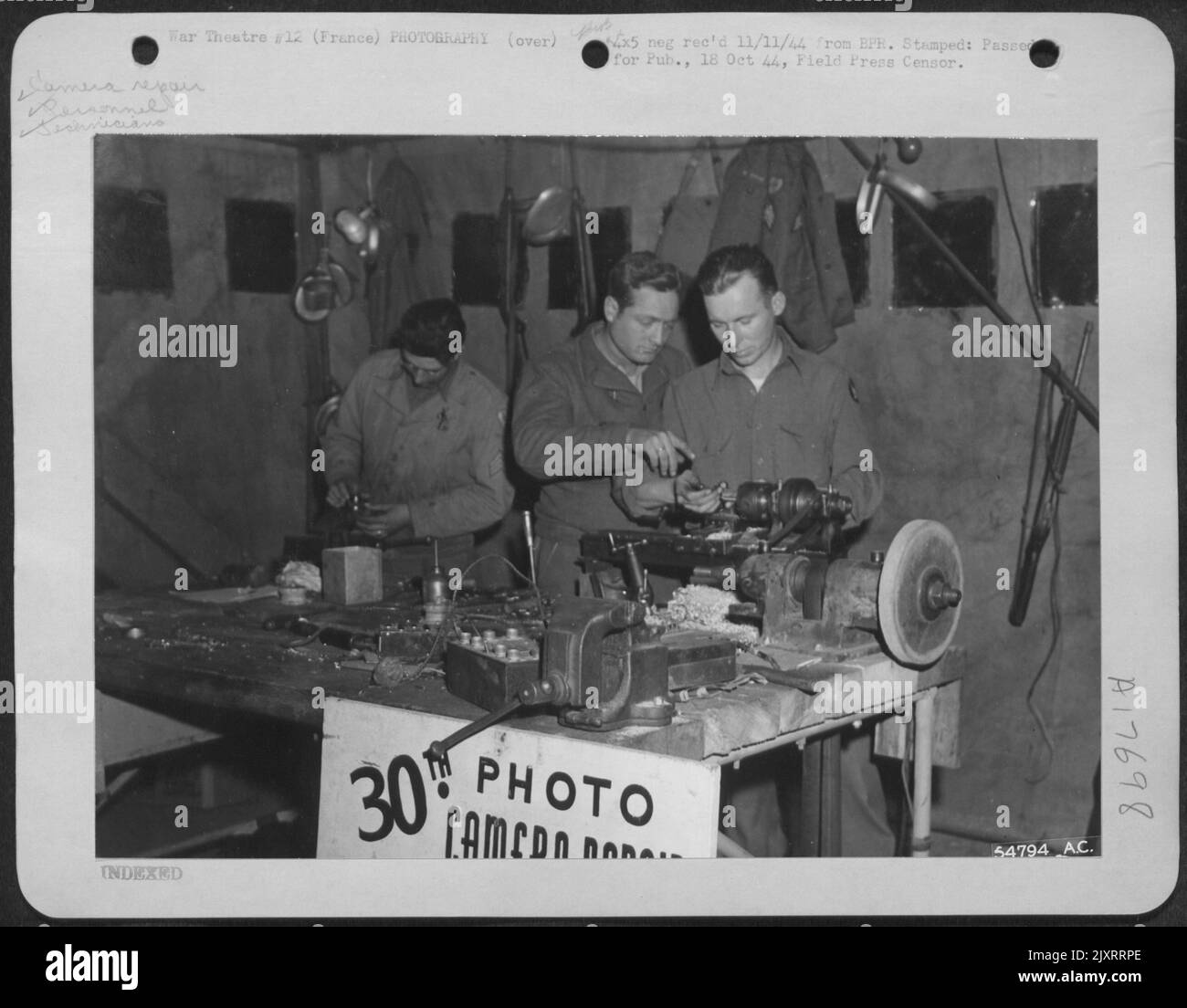 Robert rais Black and White Stock Photos & Images - Alamy