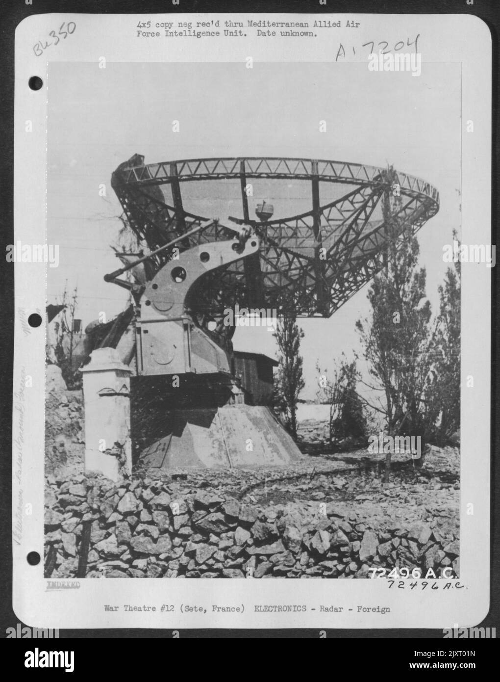 German Wurzburg Riese Radar Installation At Sete, France. [W?Rzburg Riese Fumg 65 Radar.] Stock Photo