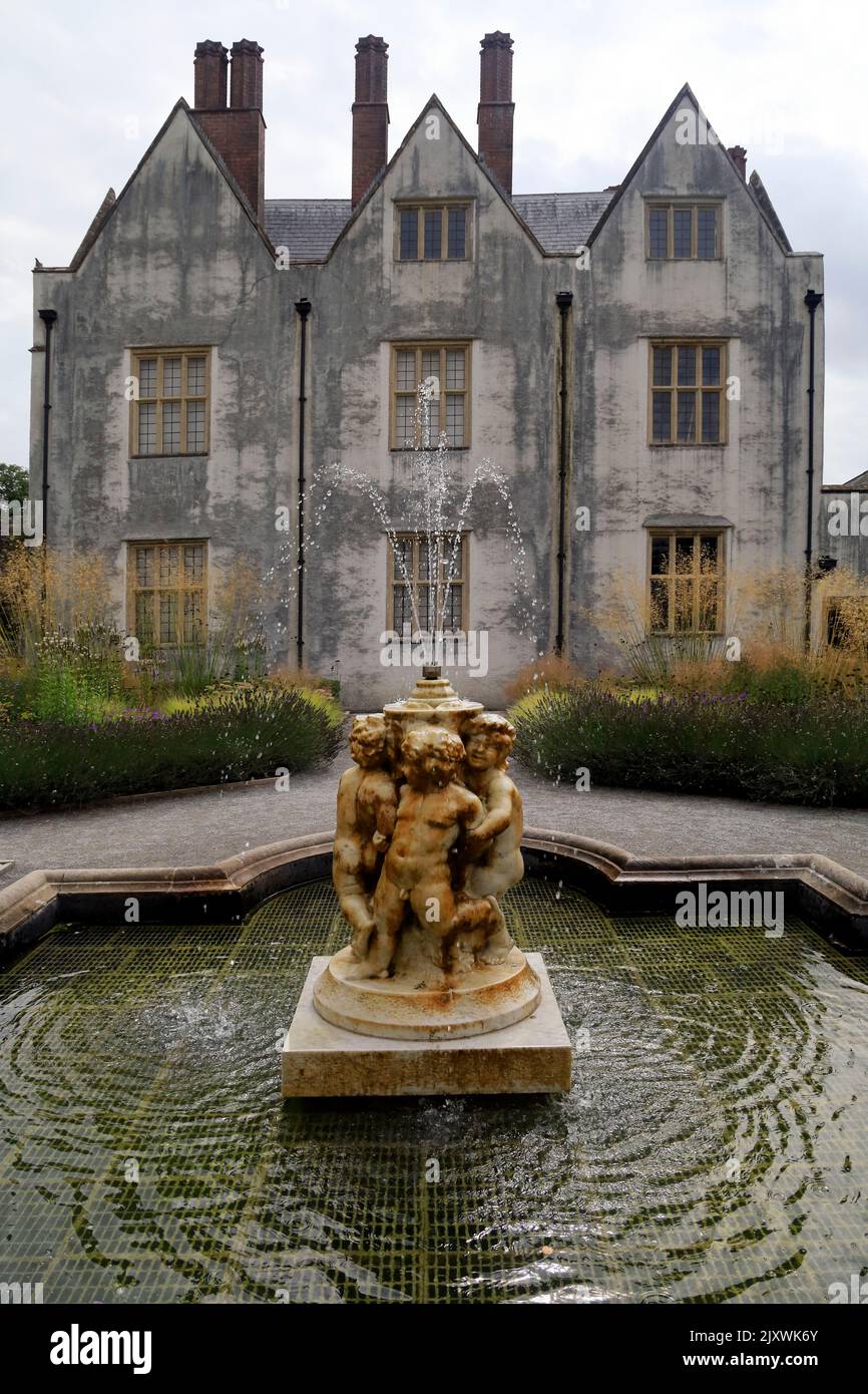 St Fagans Castle (main house) 16th century Elizabethan mansion. St ...