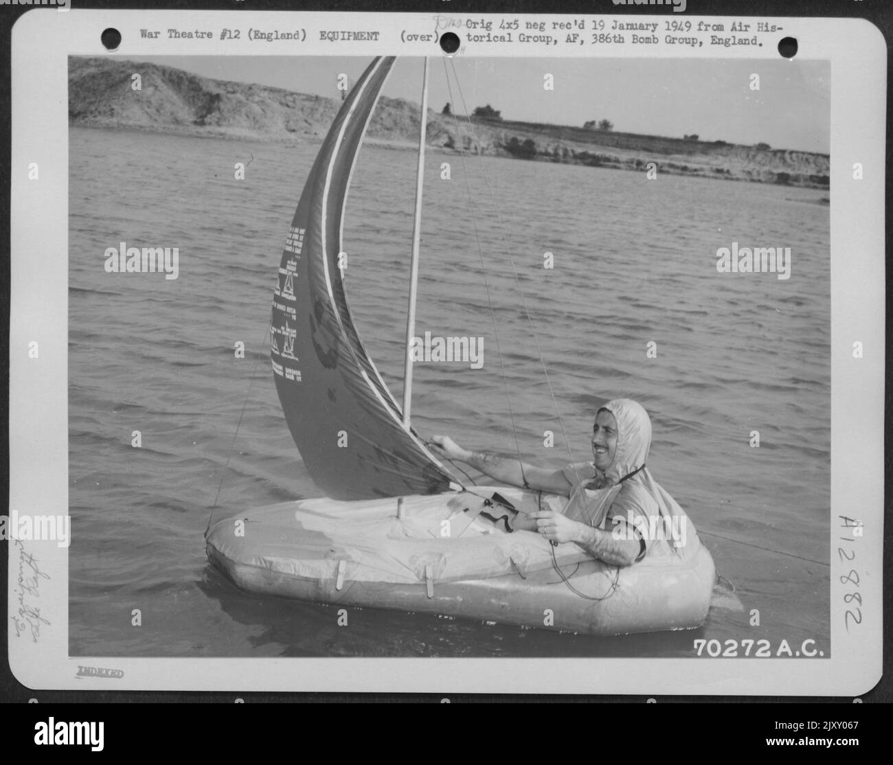 One Man Life Raft Inflation Emergency raft Black and White Stock Photos & Images - Alamy