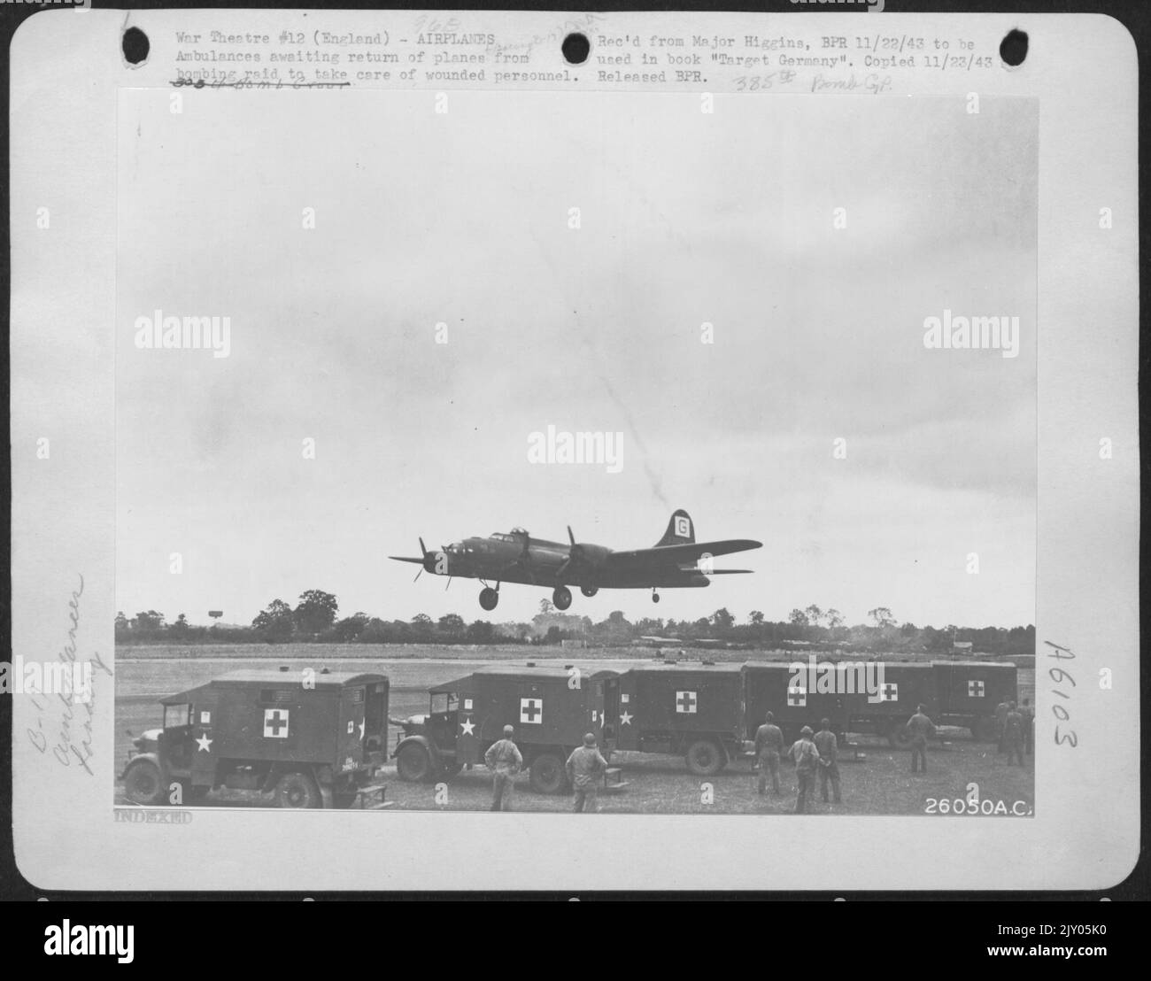 ambulances-awaiting-black-and-white-stock-photos-images-alamy