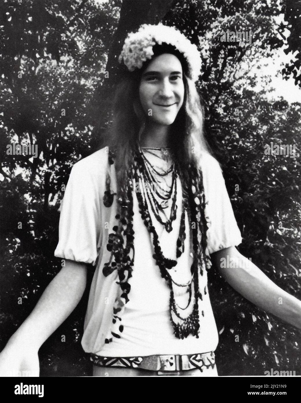 Hippie man 1960s hi-res stock photography and images - Alamy