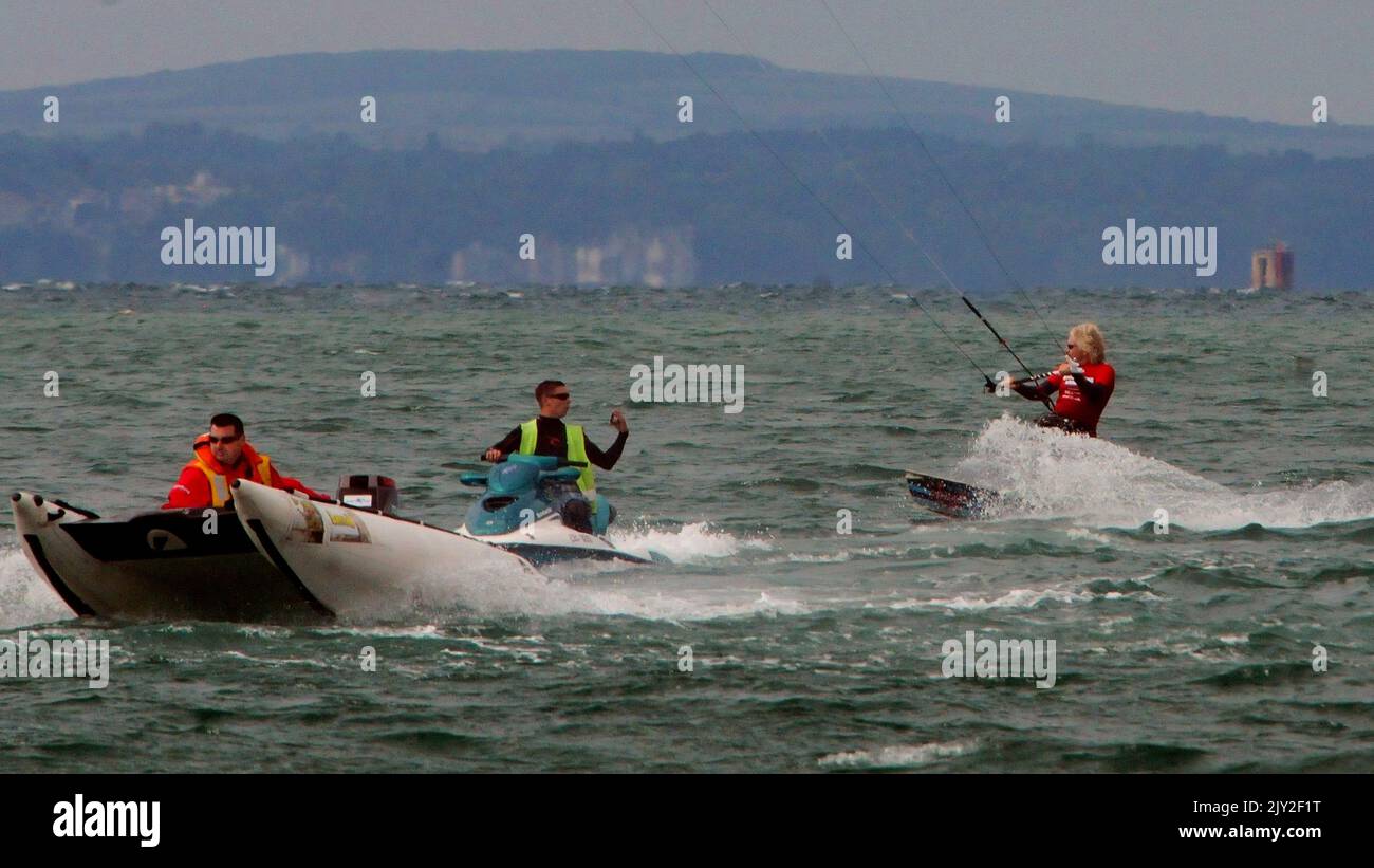 VIRGIN BOSS RICHARD BRANSON SETS OUT FROM HAYLING , HANTS ON THE KITE