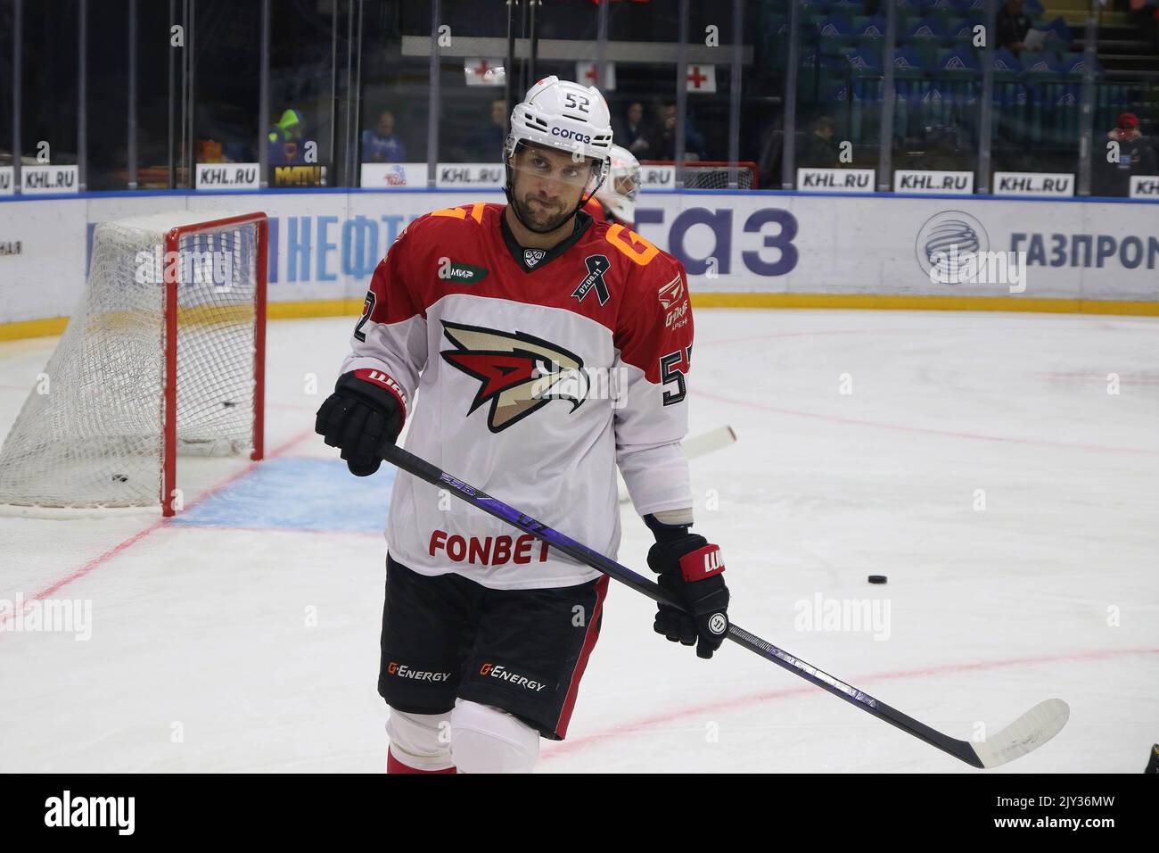 Moscow, Moscow, Russia. 17th Oct, 2020. KLIM KOSTIN (37) of Avangard Omsk  during Russian Kontinental Hockey League (KHL) action at Balashikha Ice  Palace Credit: Daniel Kutepov/ZUMA Wire/Alamy Live News Stock Photo 