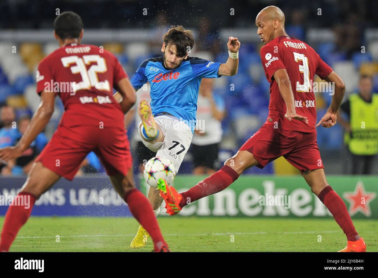 khvicha-kvaratskhelia-champions-league-hi-res-stock-photography-and