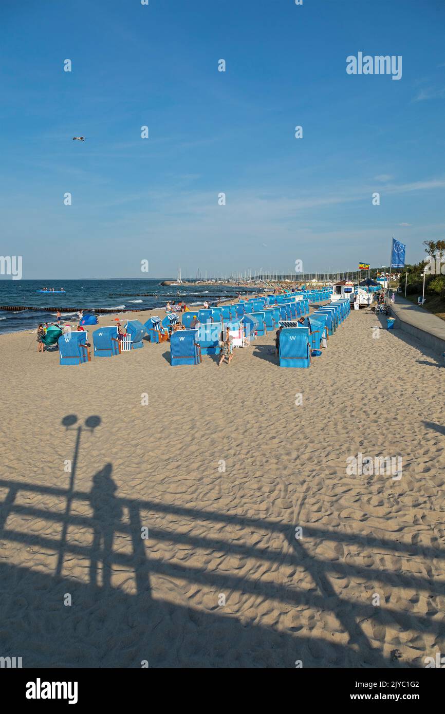 beach, chairs, beach, shadow of the pier, Kühlungsborn, Mecklenburg-West Pomerania, Germany Stock Photo