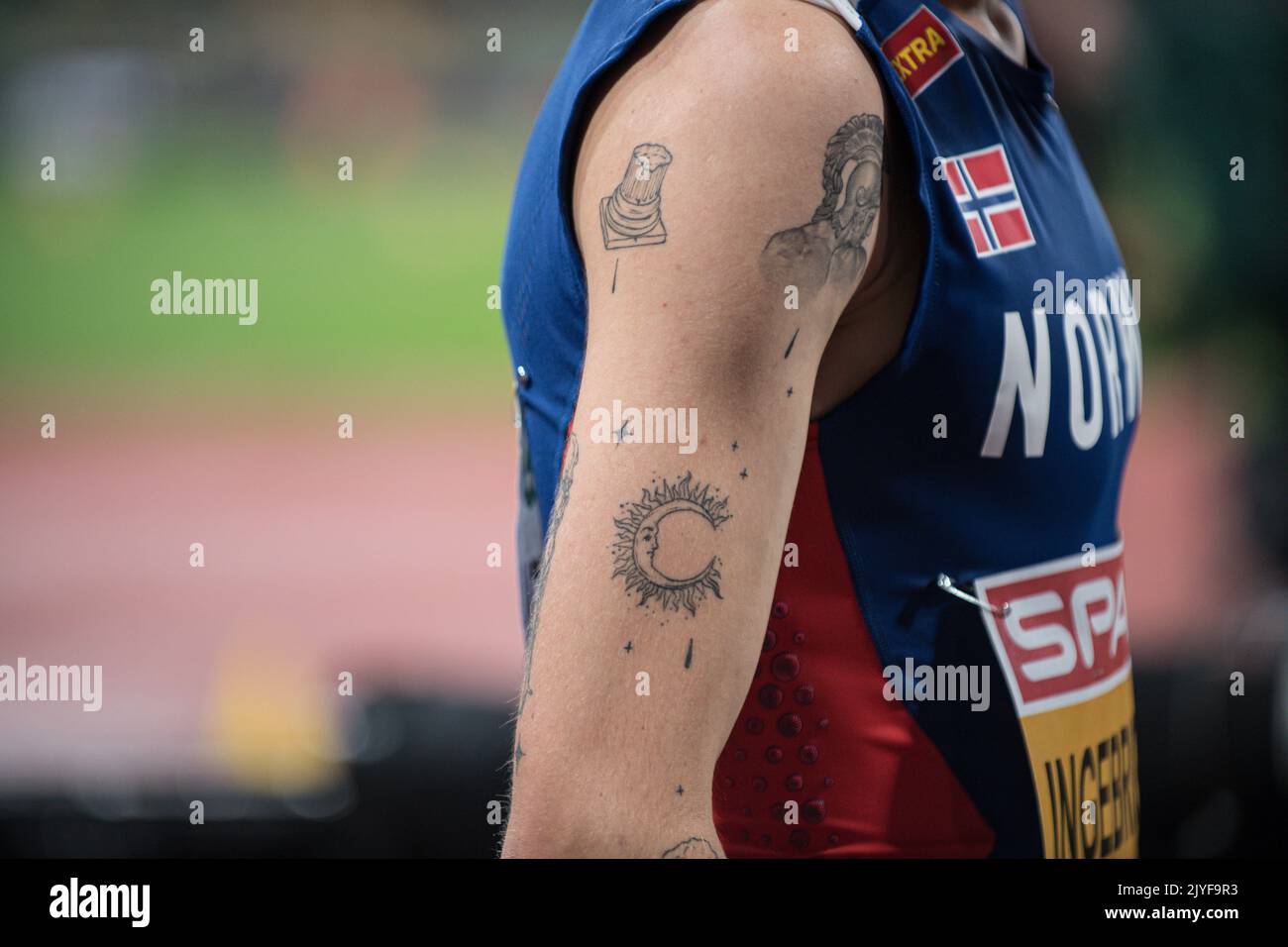 Jakob Ingebrigtsen and his tattoos at the European Athletics