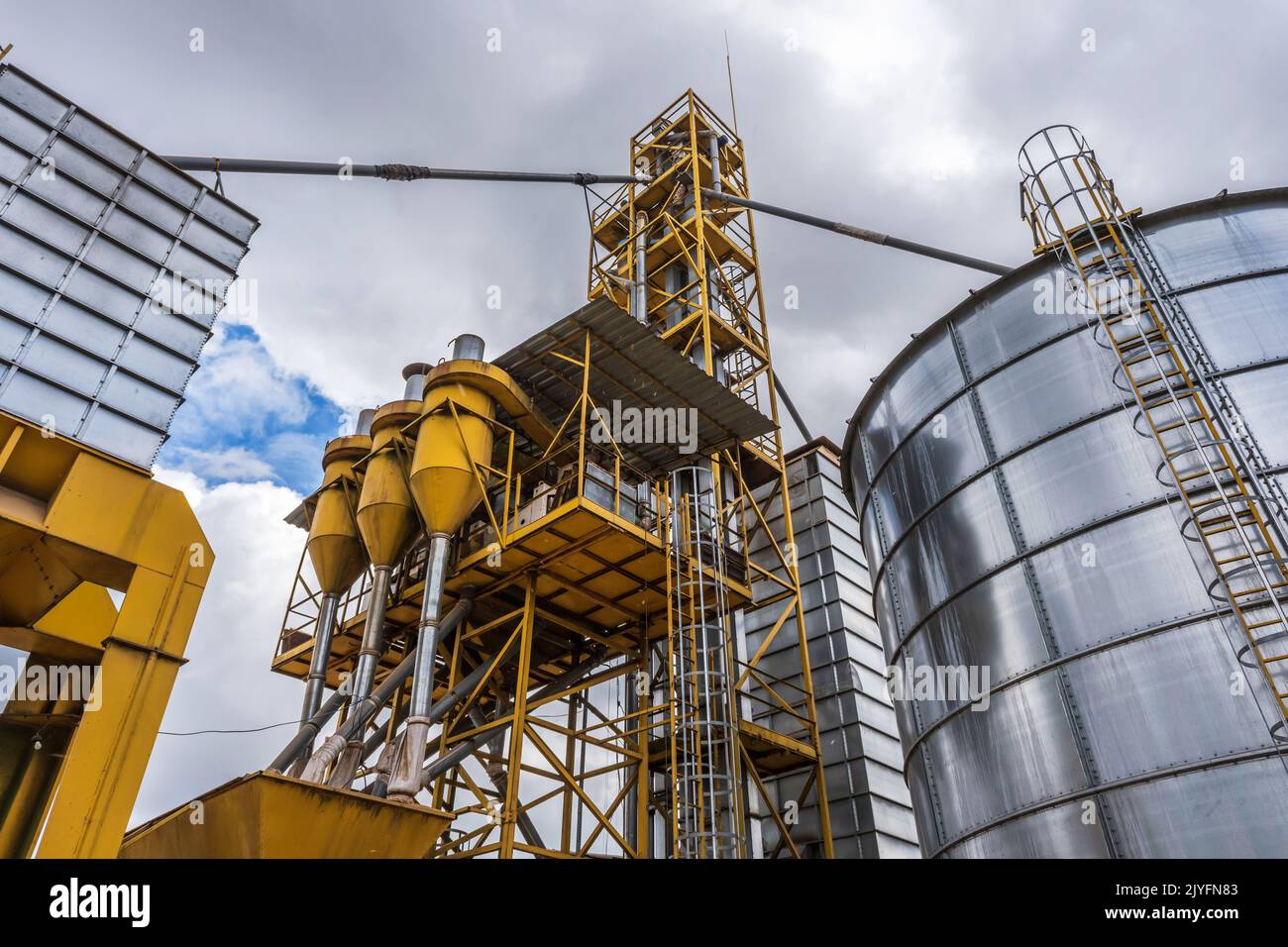 agro silos granary elevator with seeds cleaning line on agroprocessing