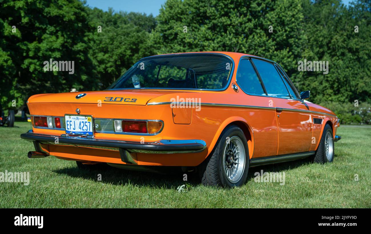Bmw car 1974 hi-res stock photography and images - Alamy