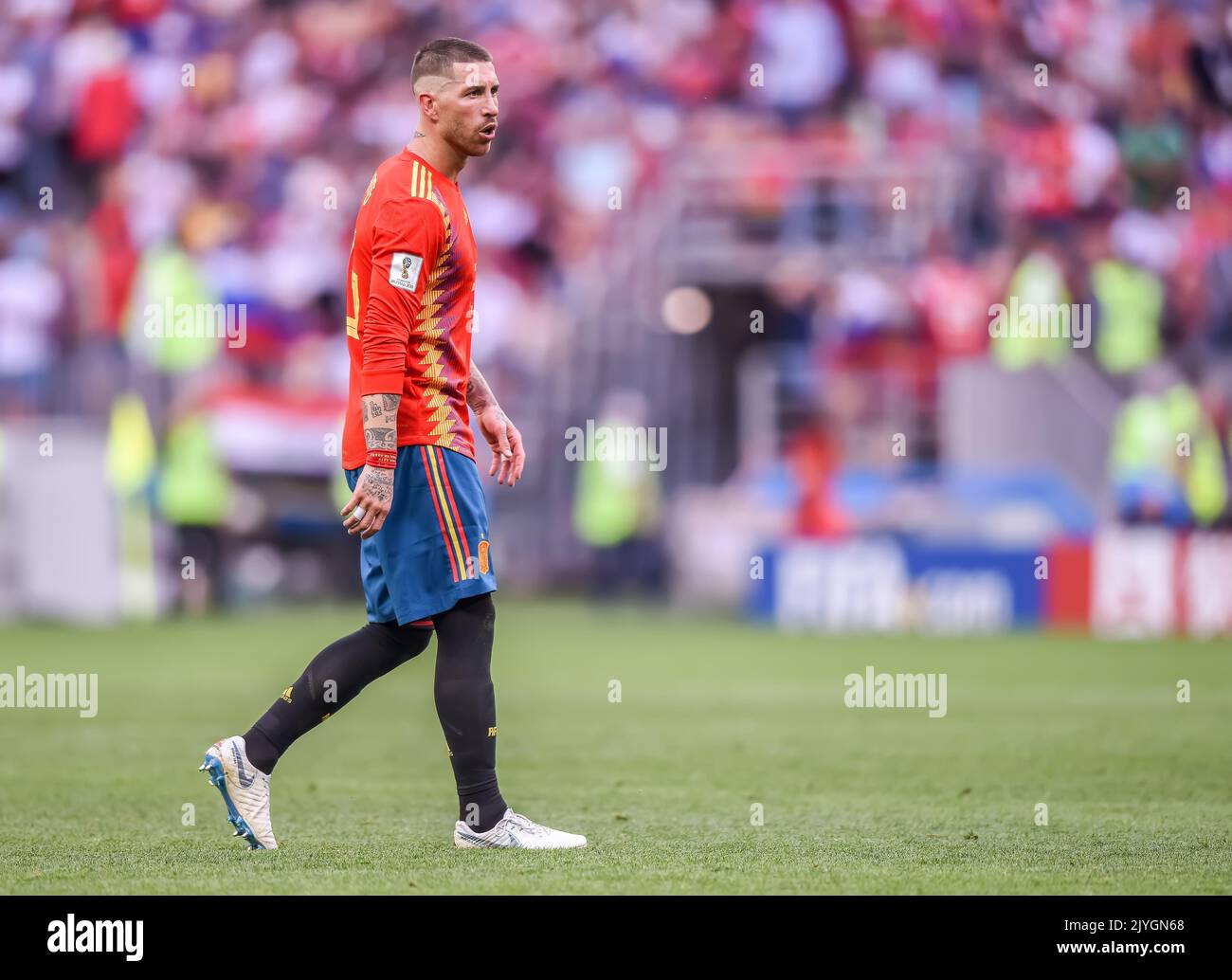 Real madrid vs psg 2022 hi-res stock photography and images - Alamy