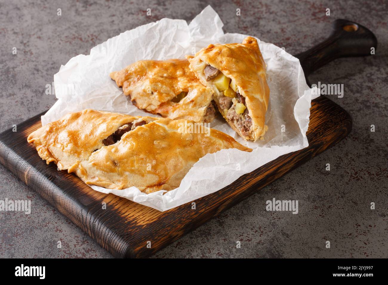 Pies and pasties hi-res stock photography and images - Alamy