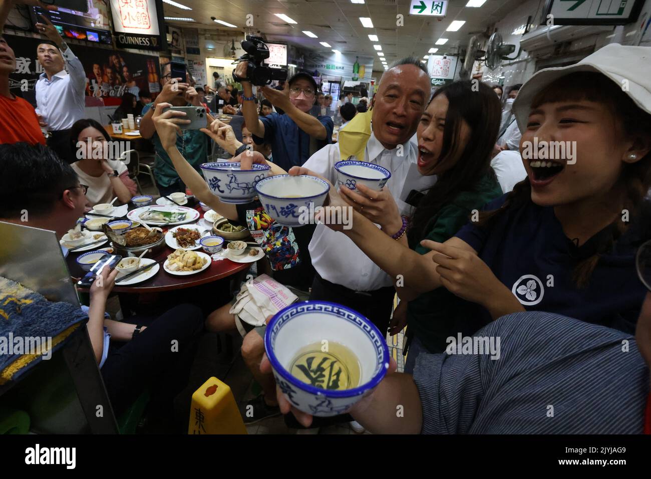 Tung po restaurant hires stock photography and images Alamy