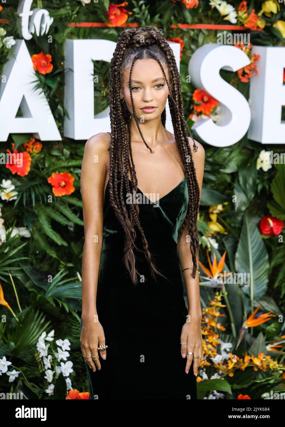 Nico parker ticket to paradise premiere hires stock photography and