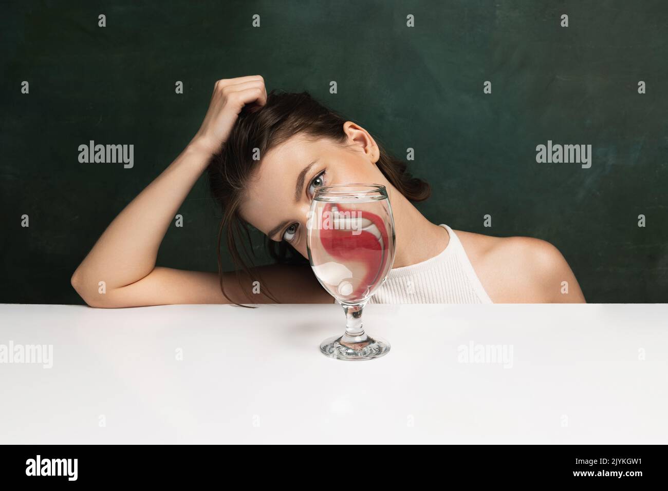 Modern Art Photography Funny Weird Girls Face Through Glass Of Water Object Distortion 5388