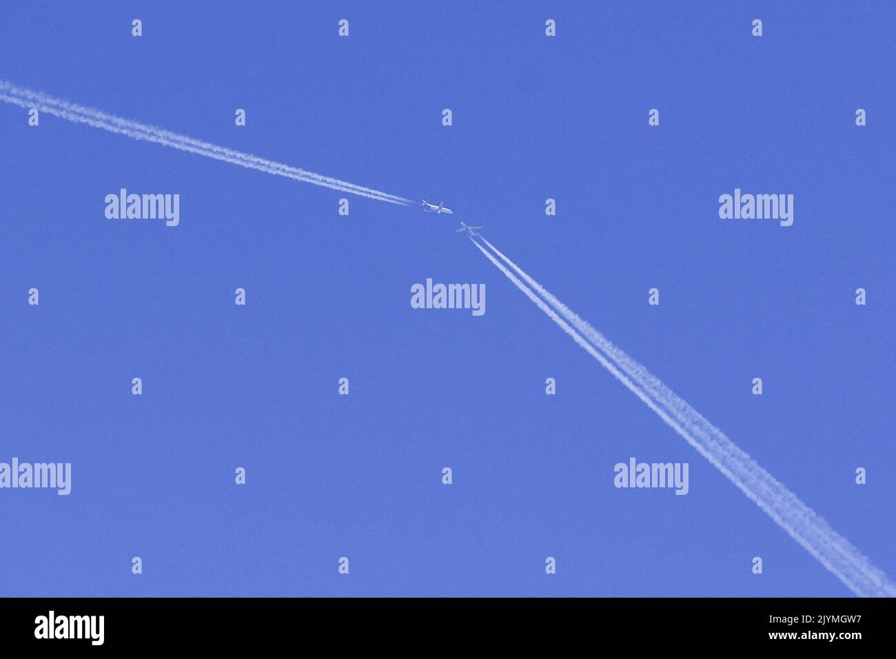Two commercial planes cross flight path over Canberra, Wednesday, March
