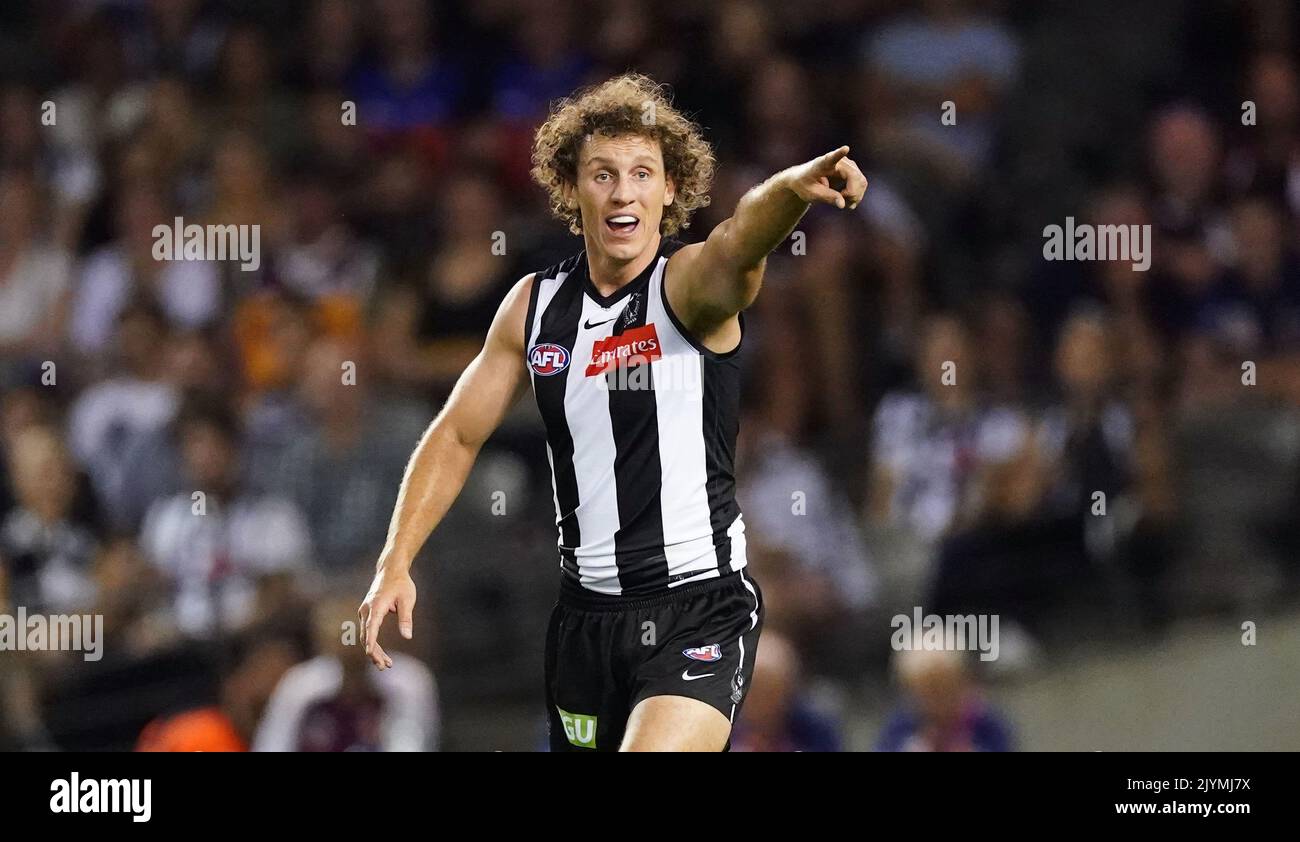 Chris Mayne of the Magpies gestrures during the Round 3 AFL match between  the Collingwood Magpies and Brisbane Lions at Marvel Stadium in Melbourne,  Thursday, April 1, 2021. (AAP Image/Scott Barbour) NO