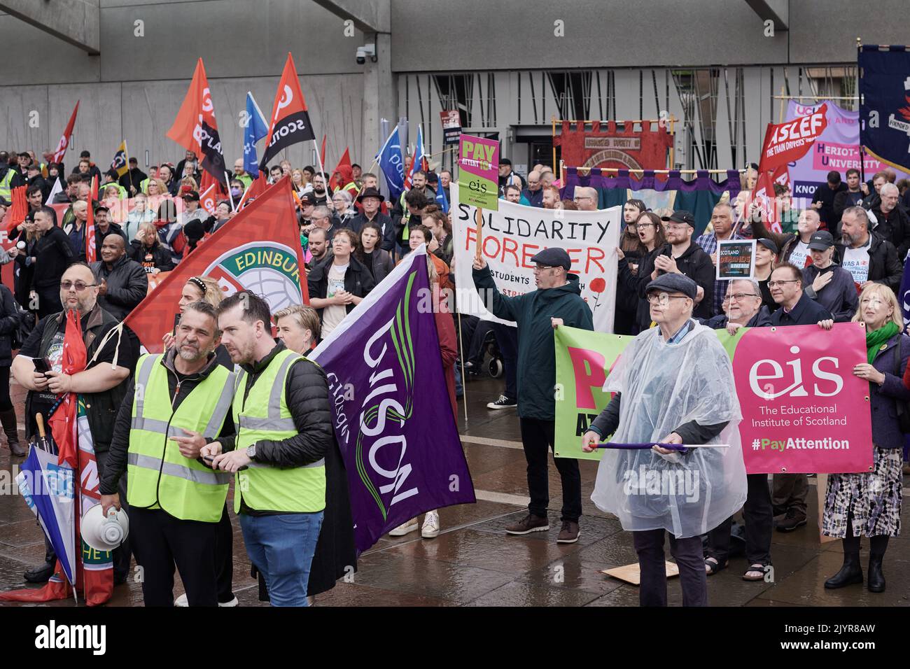 Edinburgh Scotland, UK 08 September 2022. Scottish Trades Union Congress are joined by workers, unions and organisations and march through Edinburgh to the Scottish Parliament to demand a pay rise for public sector workers. credit} Credit: SST/Alamy Live News Stock Photo
