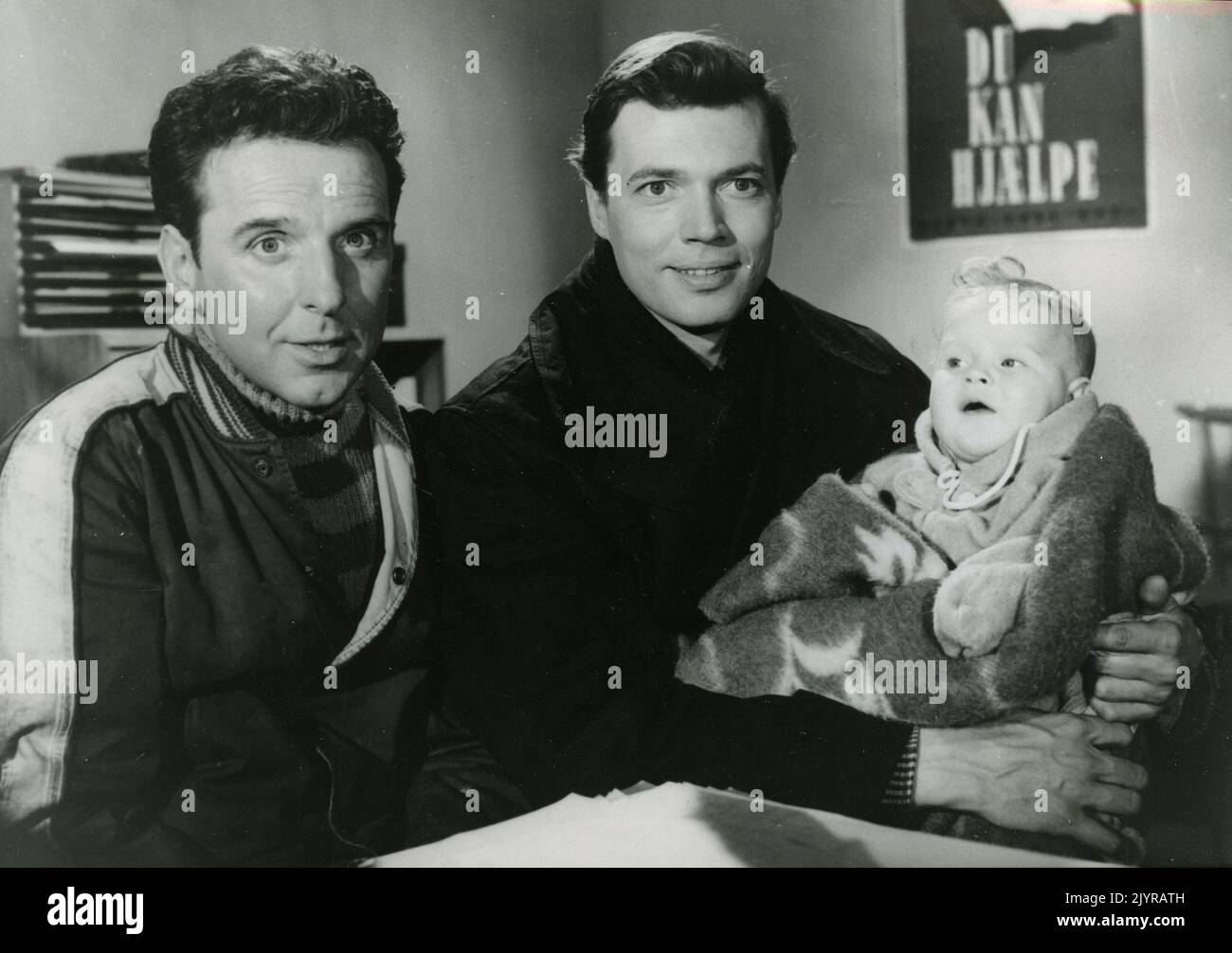 Actors Georg Thomalla and Karlheinz Bohm in the movie That Won't Keep a Sailor Down (Das haut einen Seemann doch nicht um), D/DK 1958 Stock Photo
