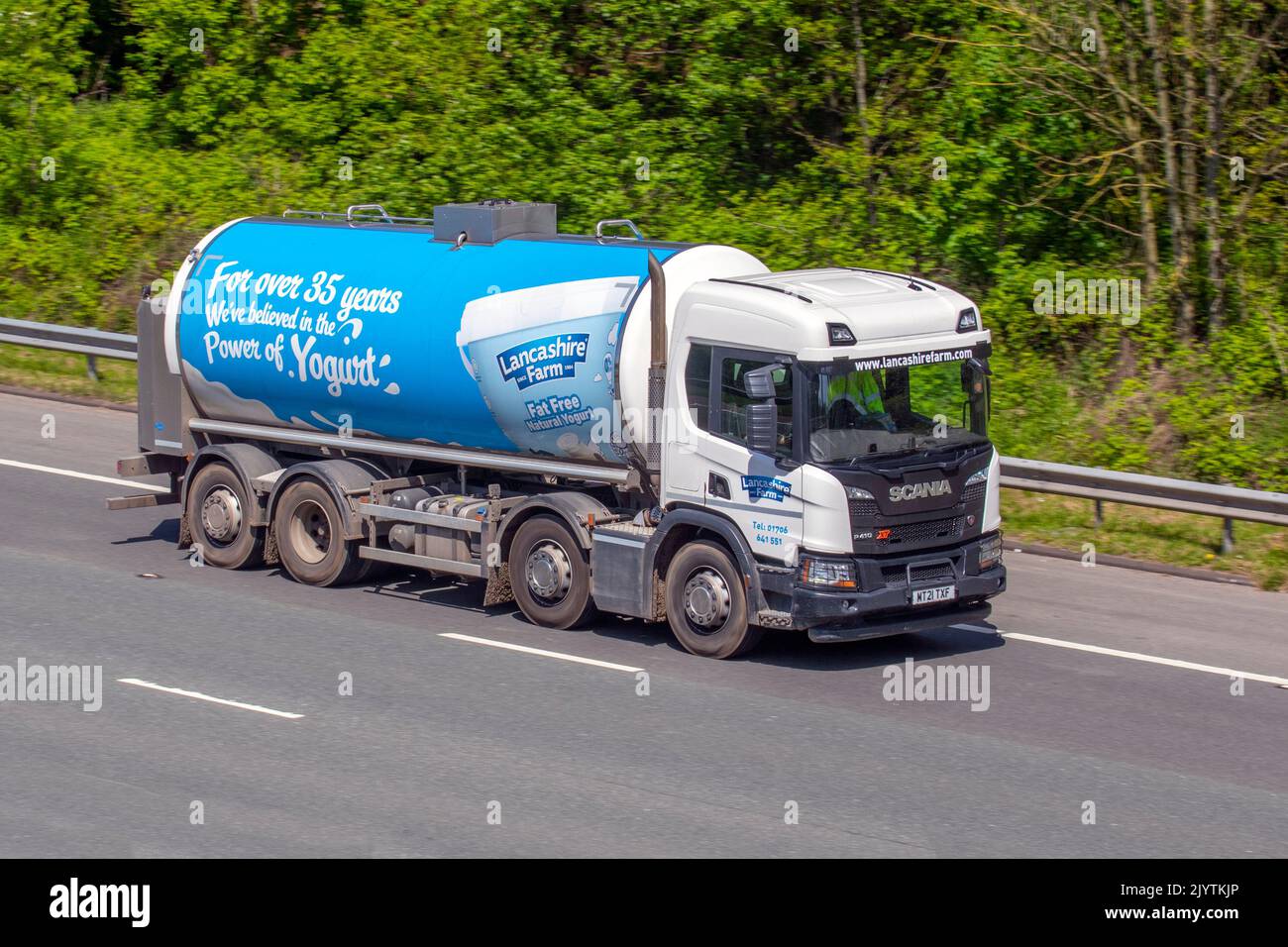 Lancashire Farm 'The power of Yogurt' Scania P410 8x4 12742 Diesel lorry Stock Photo