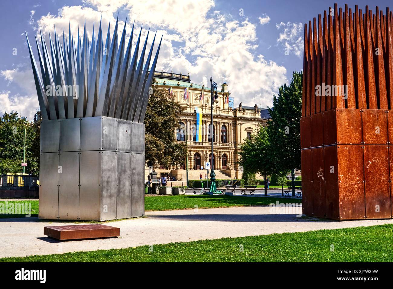 Prague, Czechia, August 29, 2022: Modern abstract sculptures made of rusty iron and stainless steel in front of the Rudolfinum in the Czech capital Stock Photo