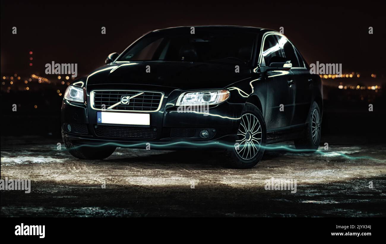 My old Volvo S80 at night Stock Photo