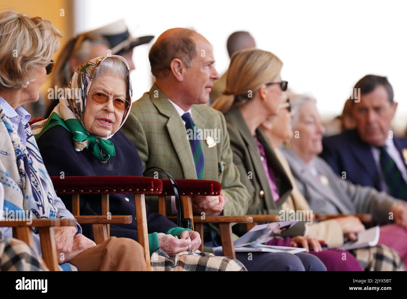 File photo dated 13/5/2022 of Queen Elizabeth II with the Earl and Countess of Wessex in the royal box at the Royal Windsor Horse Show, Windsor. The Queen died peacefully at Balmoral this afternoon, Buckingham Palace has announced. Issue date: Thursday September 8, 2022. Stock Photo