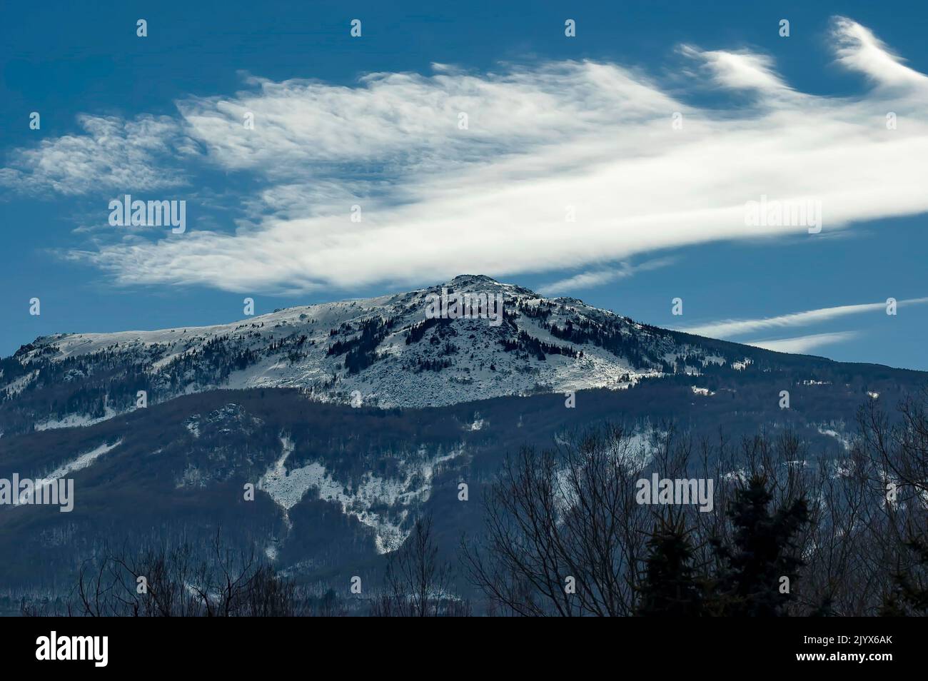 Winter view of Vitosha Mountain on the outskirts of Sofia, Bulgaria Stock Photo