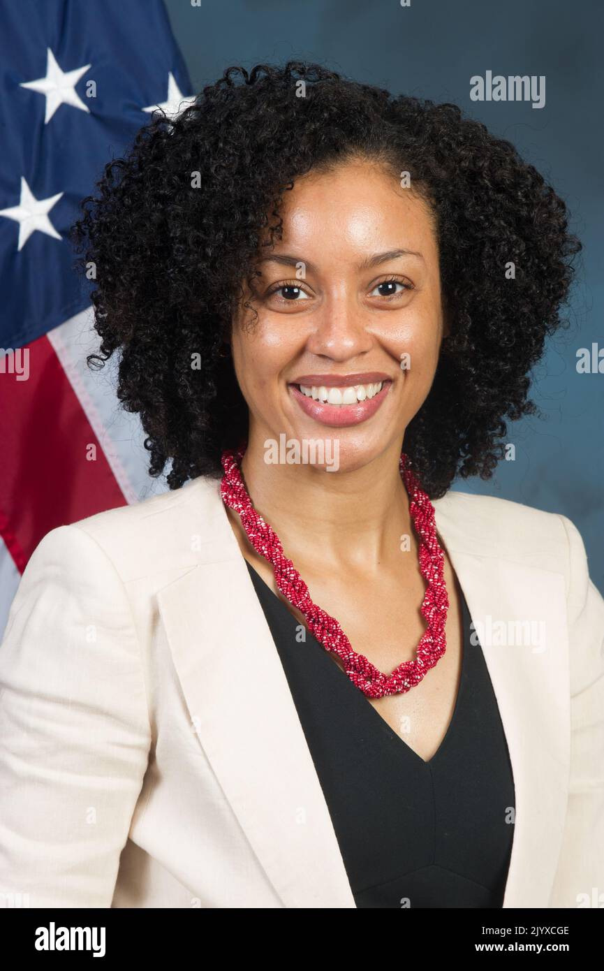 Melanie roussell hi-res stock photography and images - Alamy