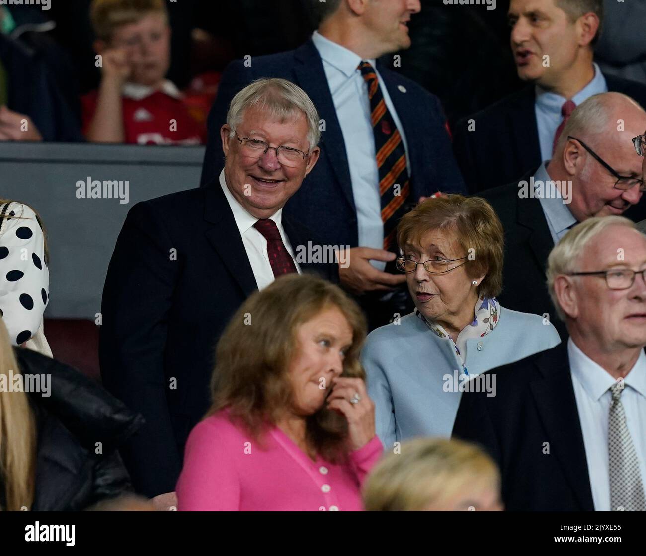 Sir alex ferguson and his wife cathy ferguson hi-res stock photography and  images - Alamy