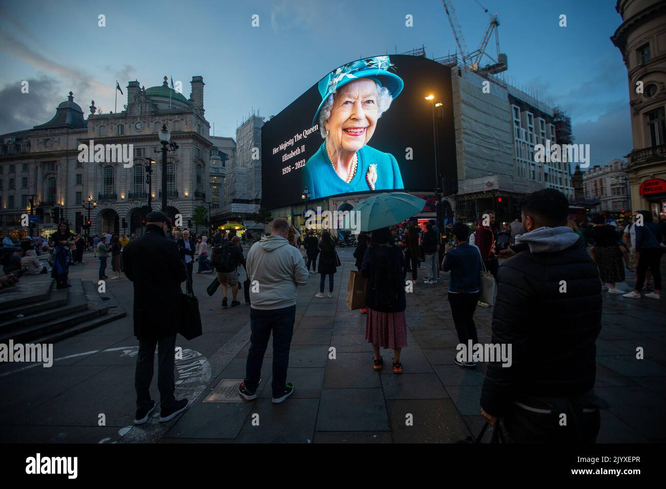 London, England, UK. 8th Sep, 2022. A tributet to Queen Elizabeth II is on display on giant screen in Piccadilly Circus after her death announcement. (Credit Image: © Tayfun Salci/ZUMA Press Wire) Stock Photo