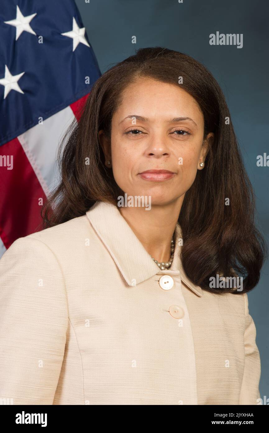 Official portrait of Towanda Brooks, Deputy Chief Human Capital Officer