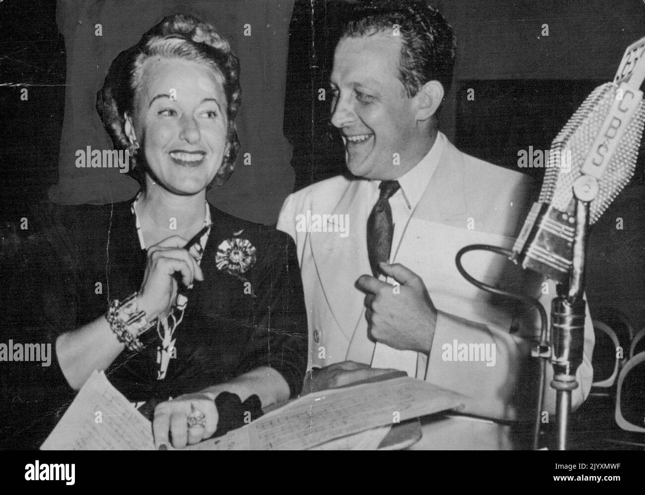 Grace Moore, operatic and film star, was on a world tour at the time of the tragedy. Arrangements had been 'practically completed' for a visit to Australia. October 24, 1944. Stock Photo