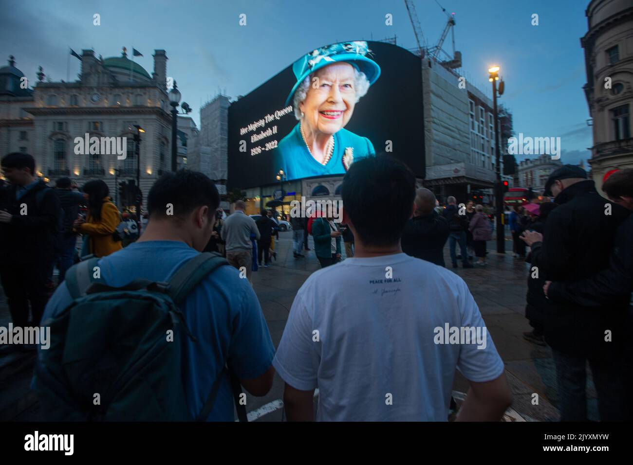 London, England, UK. 8th Sep, 2022. A tributet to Queen Elizabeth II is on display on giant screen in Piccadilly Circus after her death announcement. (Credit Image: © Tayfun Salci/ZUMA Press Wire) Stock Photo