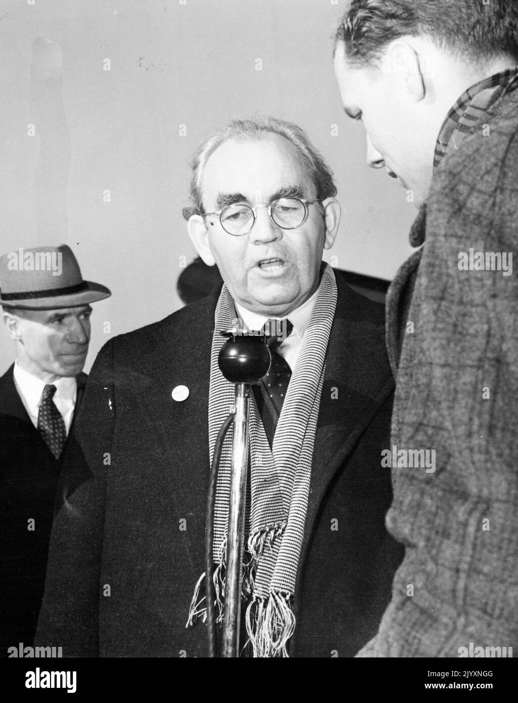 Gov Culbert L Olson Hi res Stock Photography And Images Alamy gov-culbert-l-olson-hi-res-stock-photography-and-images-alamy