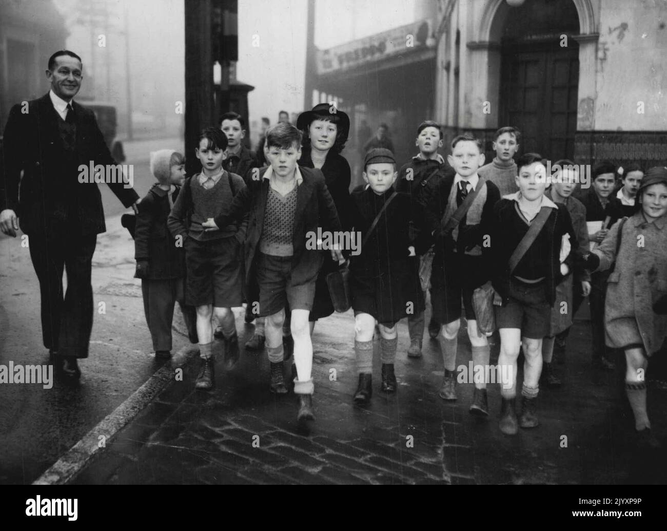 Road Safety & Lectures & Demonstration To Children Etc. - Traffic. July 01, 1950. Stock Photo